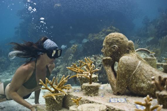 Underwater Statue Snorkel