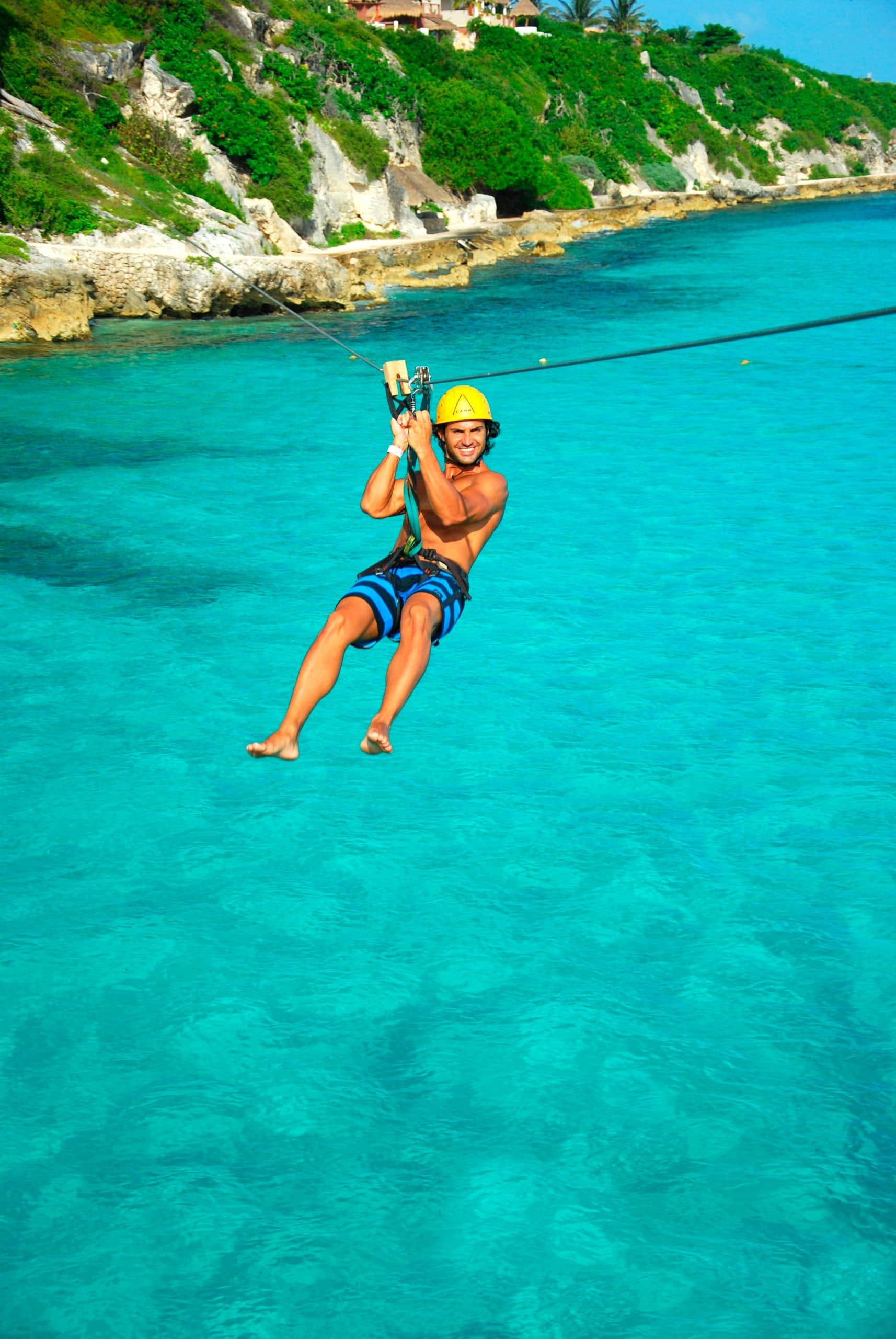 Swimmers in the turquoise water of Garrafon Park, Isla Mujeres